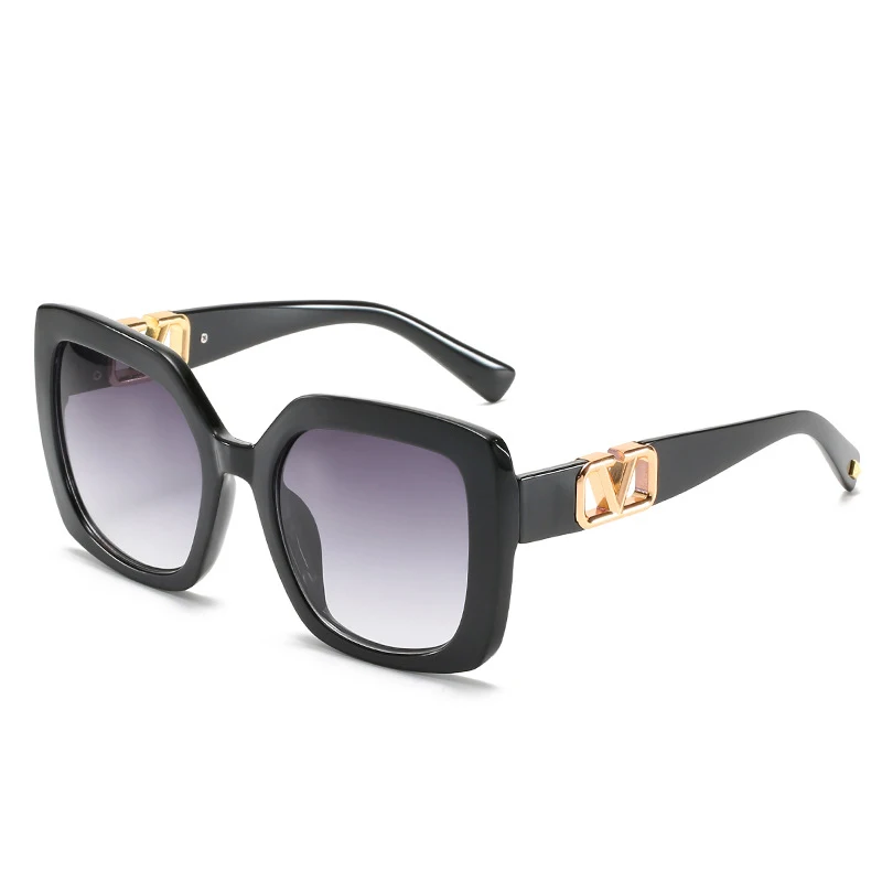 

Fashion Classic Retro Square V Sunglasses For Women Men Brand Design Unisex Beach Driving Sports UV400 Sun Glasses Eyeglasses