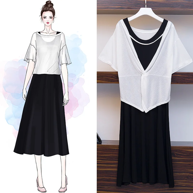 Фактическая фотография нового типа онлайн Красной океанской юбки показывающей