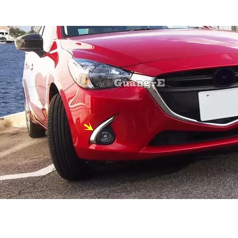 4 шт. наклейки на переднюю противотуманную фару для Mazda 2 Demio 2015 2016 2017