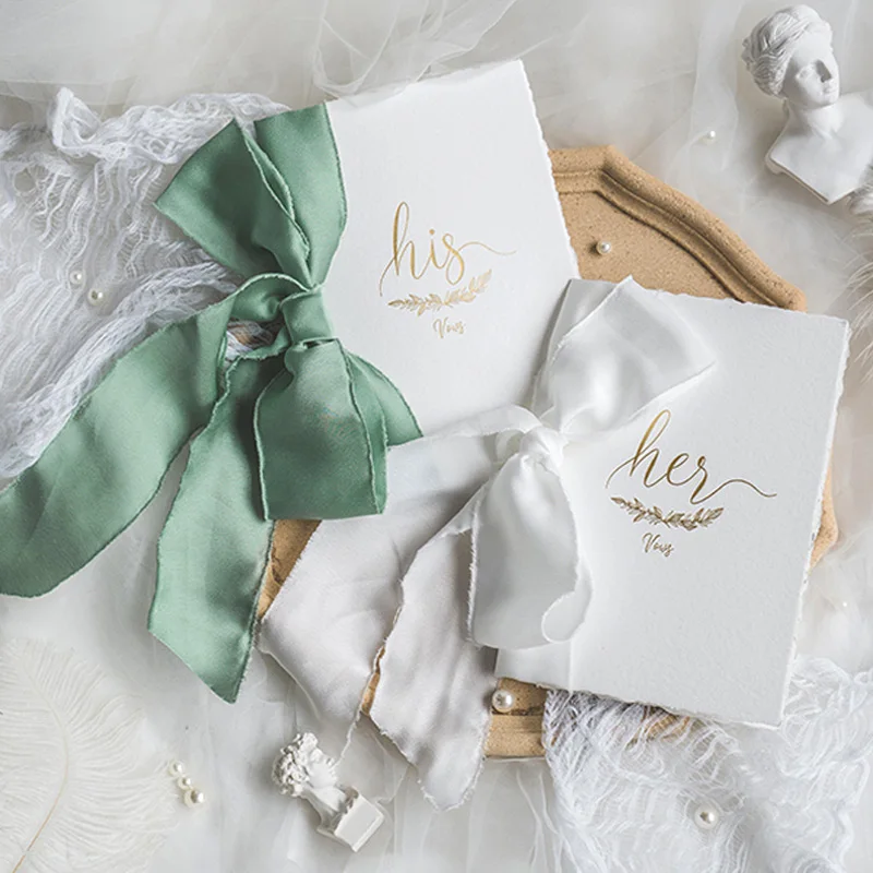 

2pcs Wedding Vows Card Favors Oath Book With Silk Ribbon Pen Pink Bride And Groom Romantic Love Party Rustic Marriage Decoration