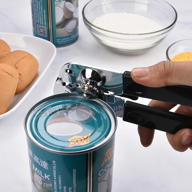 Пластиковый консервный нож с двойной ручкой практичный и экономичный инструмент