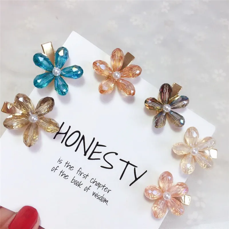 

Girls Korea Sun Flower Hair Clips Crystal Rhinestone Hairpins Transparent Handmade Waterdrop Hairgrips Party Hair Accessories