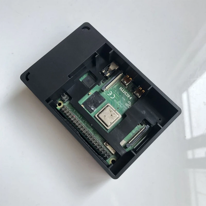 

ABS Case Enclosure Protective Cover Shell with Quiet Cooling Fan for Raspberry Pi 4 Model B Accessories 2 Colors