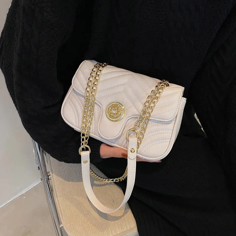 

High Quality Autumn 2021 New Fashion Ladies Luxury Net Red One-shoulder Embroidery Thread Small Square Bag Chain Messenger Bag