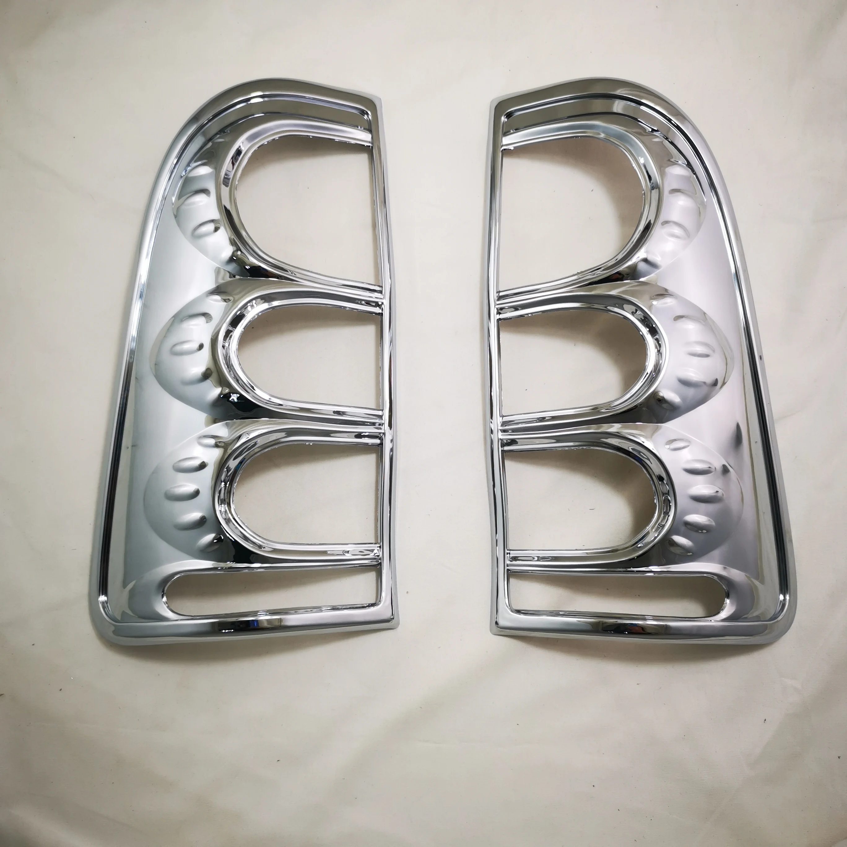 Стайлинг крышка заднего фонаря с хромированной отделкой для TOYOTA HILUX VIGO 2008