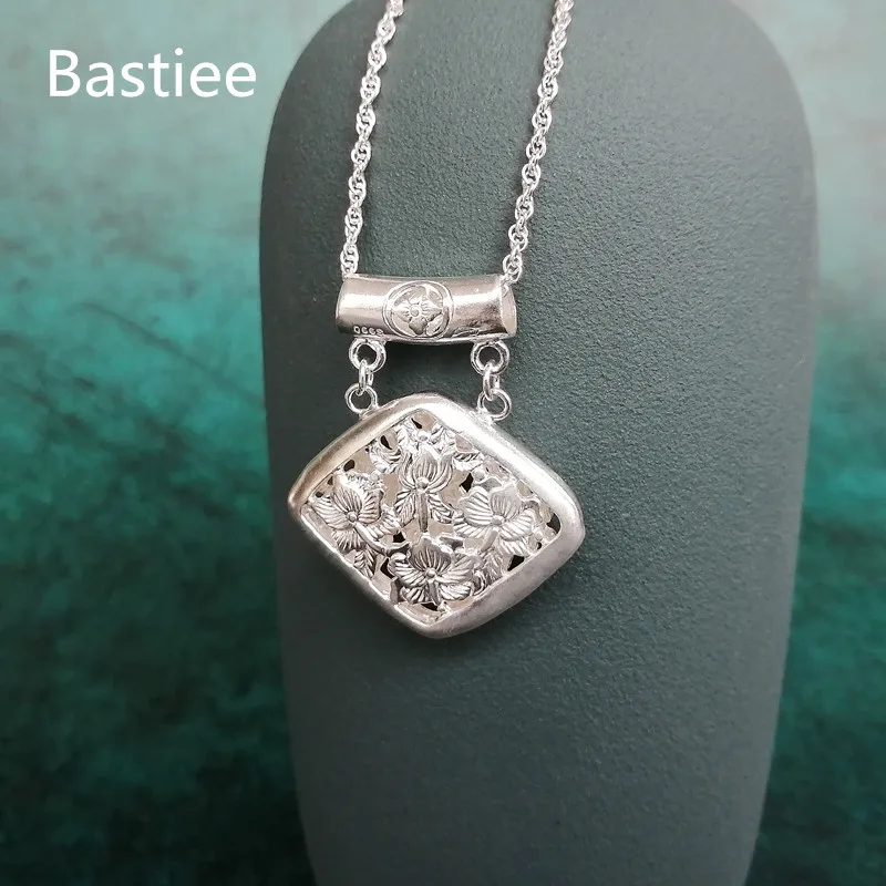 Bastiee Customized Necklace Pendant Women Personalized 999 Sterling Silver Longeval Lock Hmong Handmade Luxury Jewelry Gifts