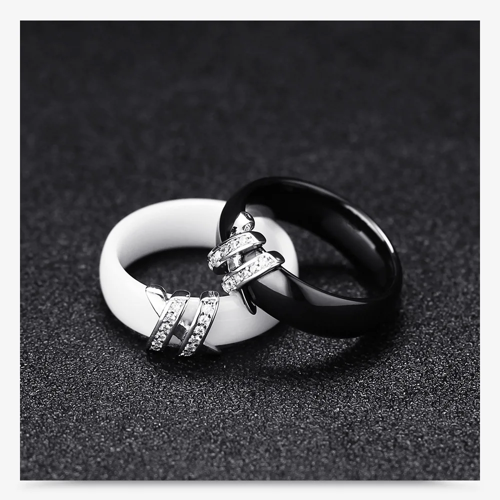 

2022 Explosion Creative Hot Sale Ceramic Ring Crystal from Swarovskis Black and white double X inlaid zircon jewelry Fit Lovers