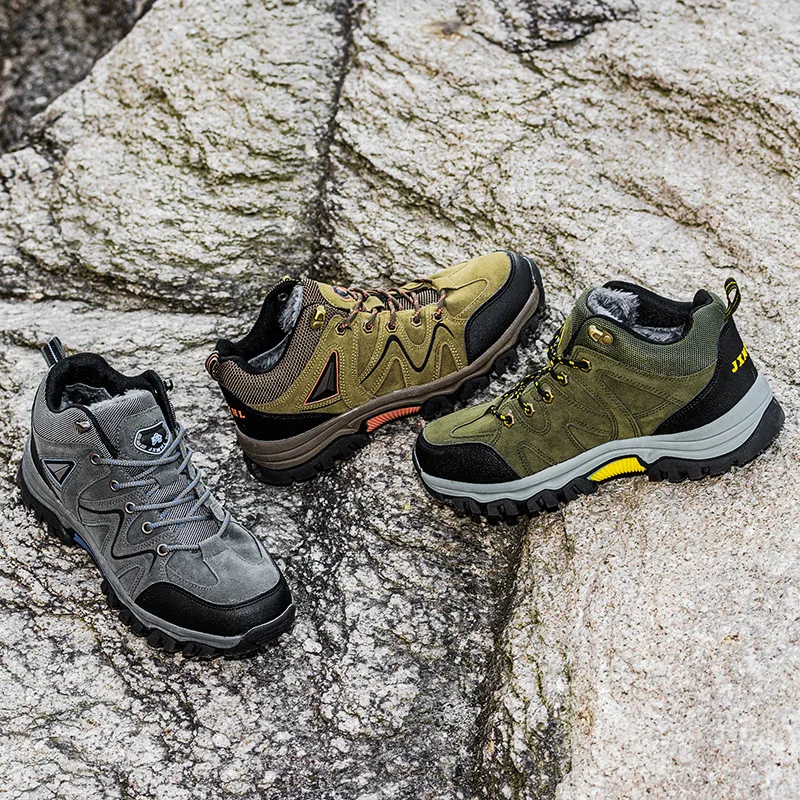 Fashion Winter Plush Hiking Shoes Man Climbing Sneakers Suede Leather Trekking Shoes For Men Non-slip Camping Walking Boots 2021