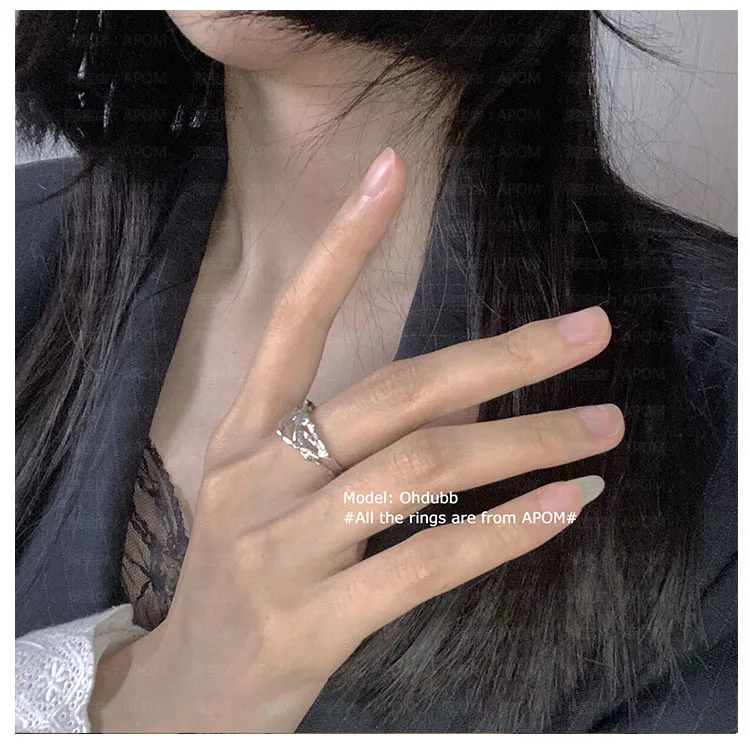 

[Apom] Closed Courtyard/925 Sterling Silver Niche Irregular Branch Open Ring Dark Style Men and Women Ring