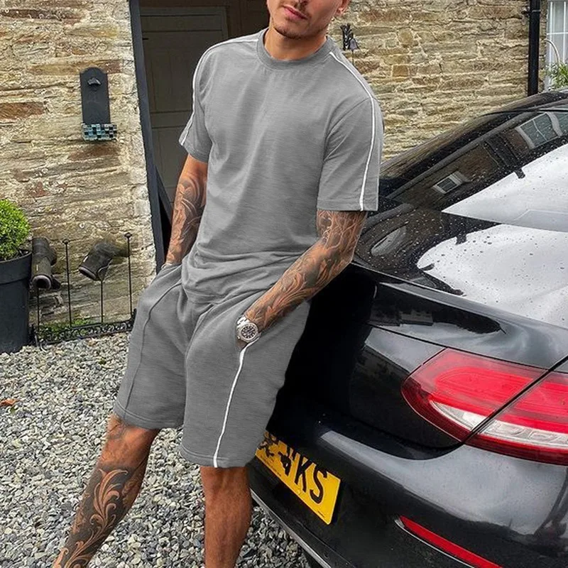 

2021 Summer New Men Shorts Sets Short Sleeve T Shirt +Shorts Solid Male Tracksuit Set Men's Brand Clothing 2 Pieces Sets Male