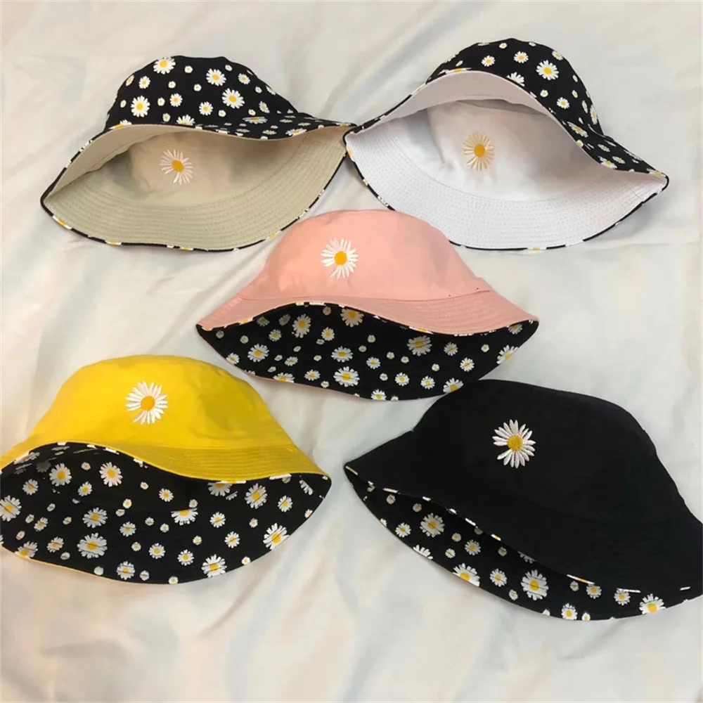 

Summer Daisies Bucket Hat Women Fashion Cotton Beach Sun Hats Reversible Bob Chapeau Femme Floral Panama Hat Fisherman Hat