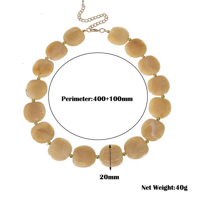 Женское колье из яркой смолы с бусинами 20 мм 2019 |