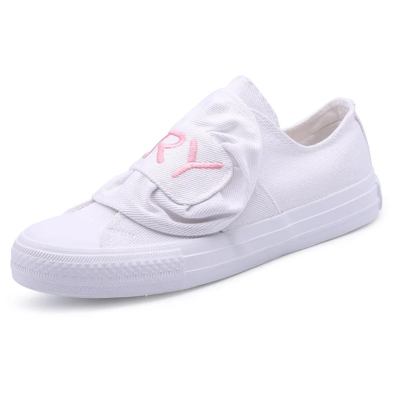 

Shanghai far benefit the new spring 2020 Velcro white shoe female low joker han edition students help a leather sandals