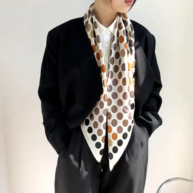 

Модные милые шелковые атласные шарфы с принтом в горошек 100%, головной платок, шаль, шарф, хиджаб, бандана, накидка на грудь