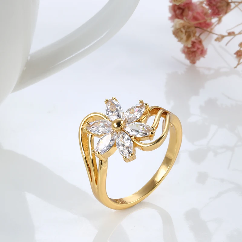 Кинели Горячие натуральным цирконием ювелирные изделия из драгоценных металлов