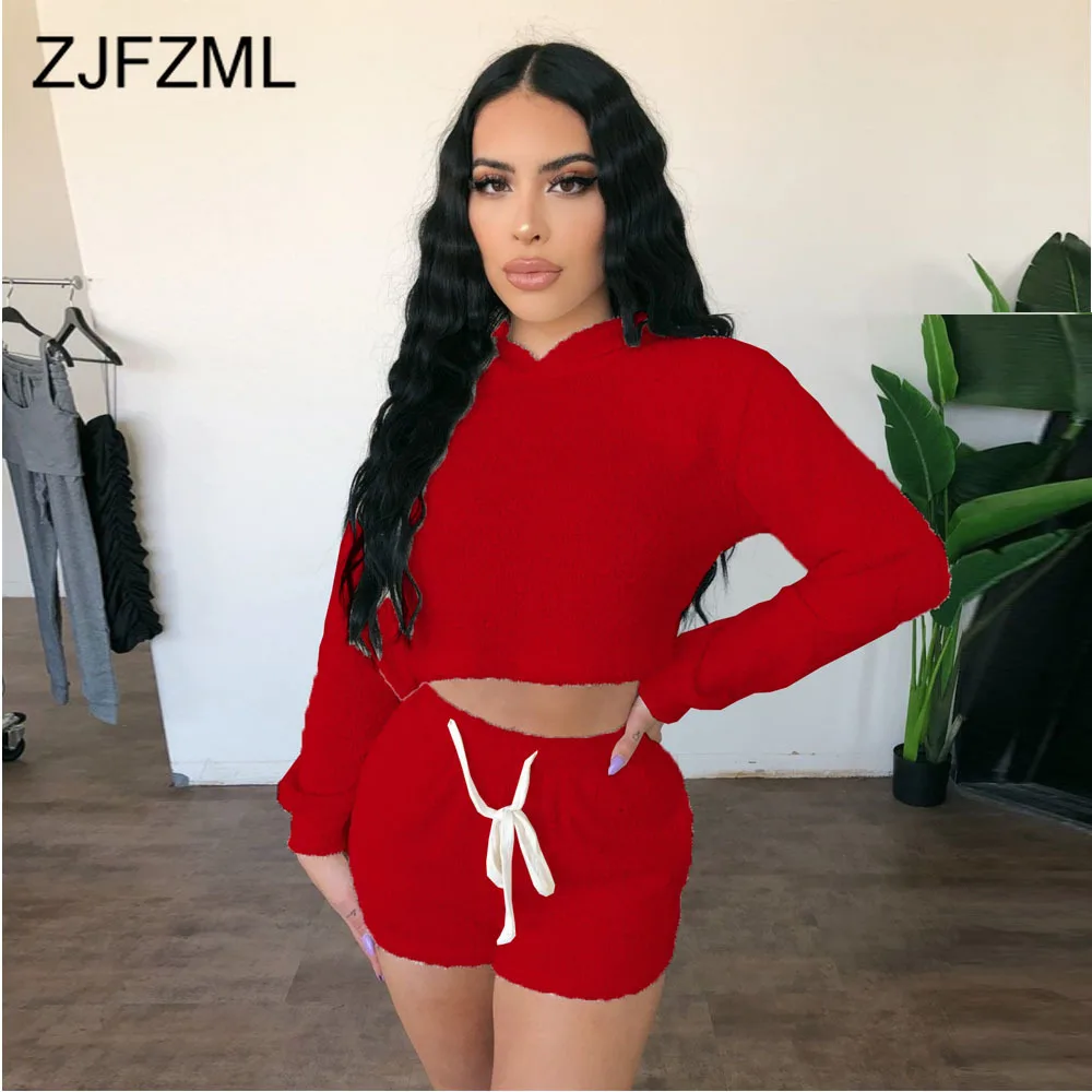 

2 шт./компл., пикантные пушистые костюмы, осенне-зимние плюшевые укороченные топы с капюшоном и длинными рукавами и шорты на шнуровке, повсед...