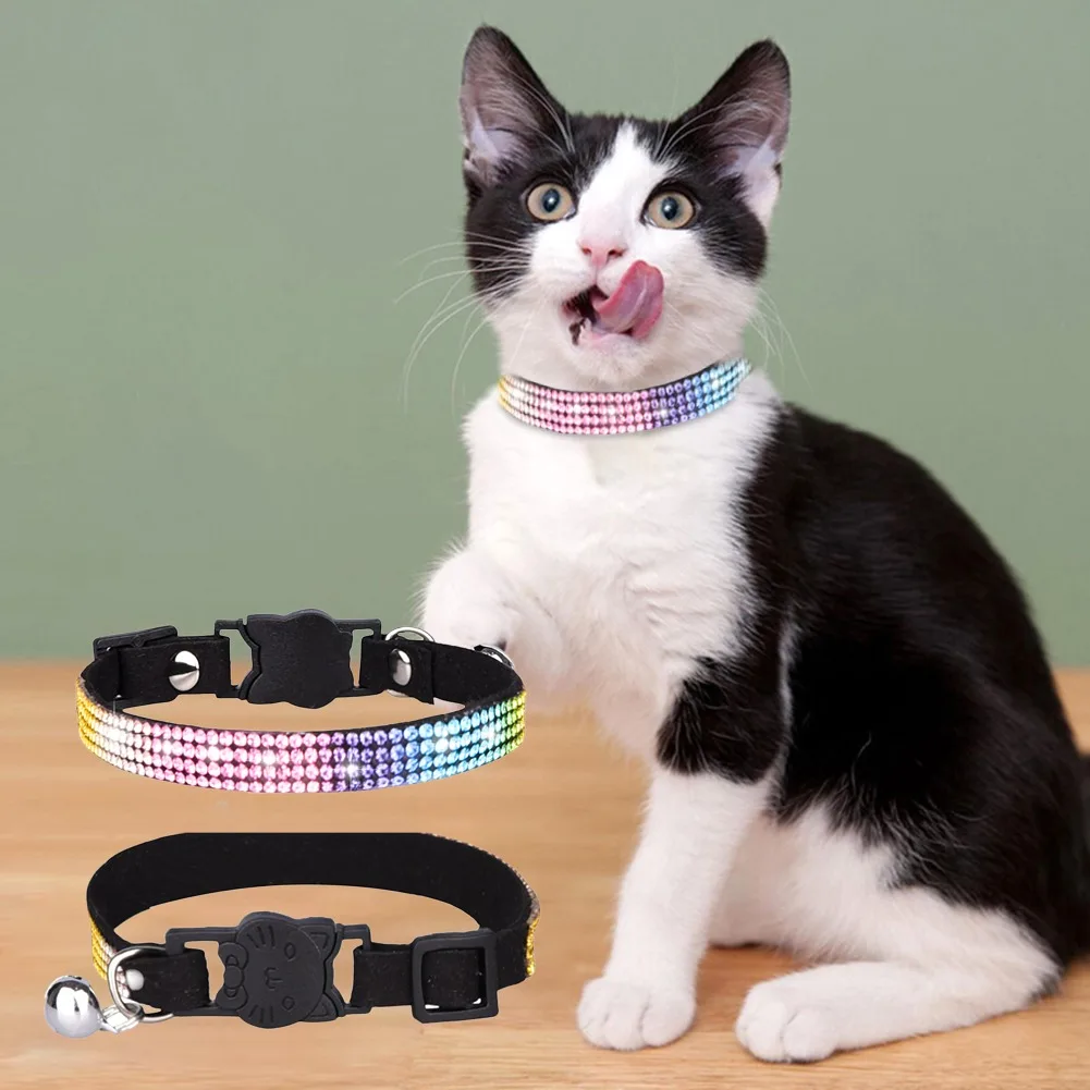 

Adjustable Leather Bell Kitten Collar Small and Medium-sized Dogs and Cats Diamond Cat Necklace Head Safety Buckle Pet Collar