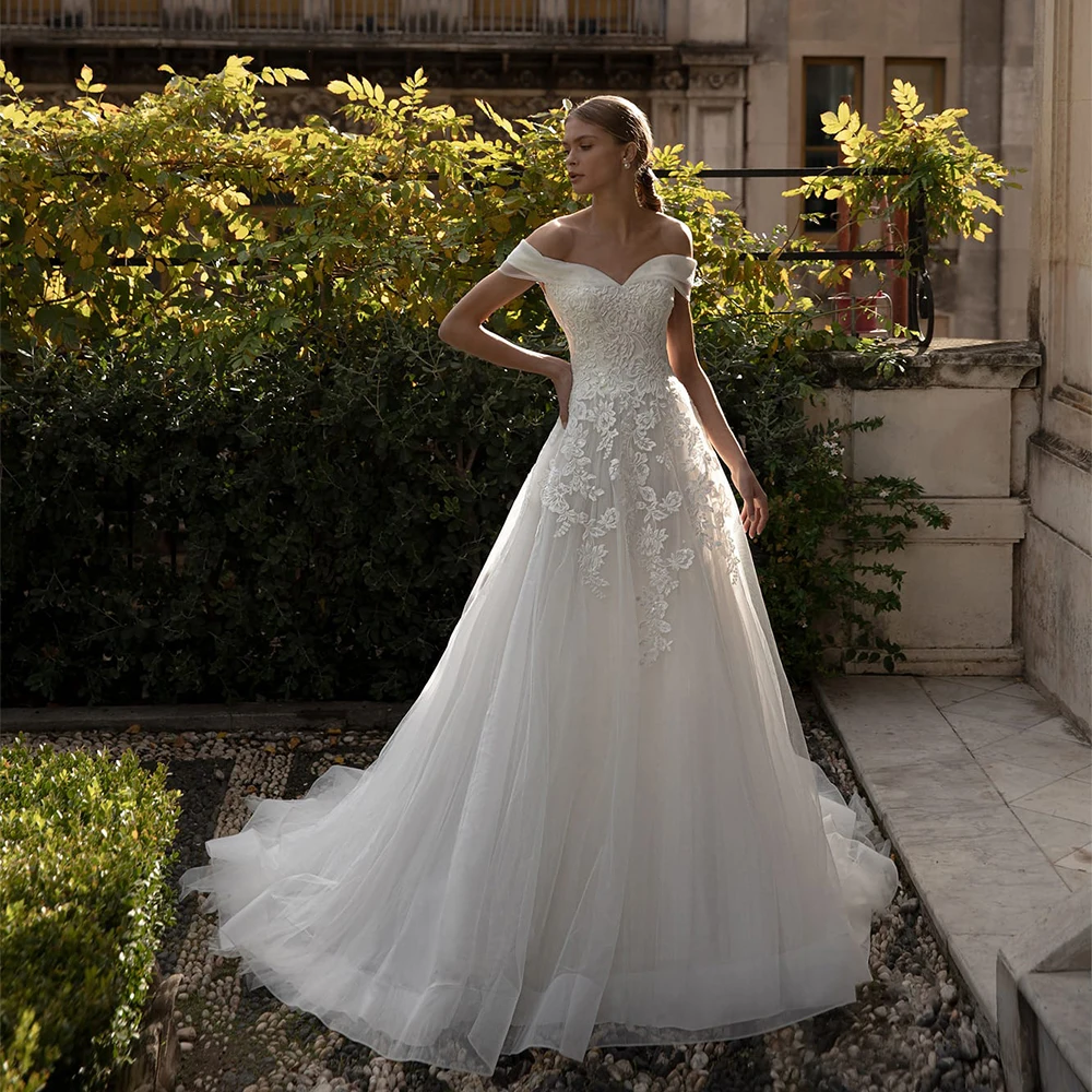 

Weilinsha Elegant A-Line Wedding Dresses V-Neck Sleeveless Lace Embroidery Bridal Dress