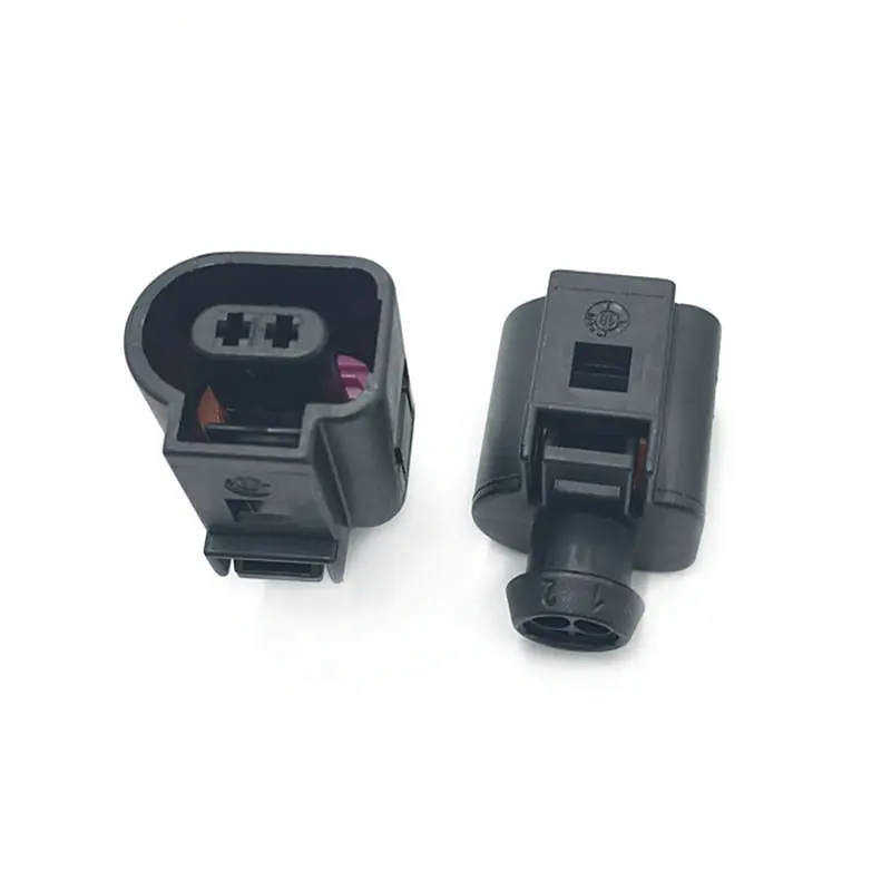 Подходит для автомобильного разъема датчика внешней температуры теплицы 2P