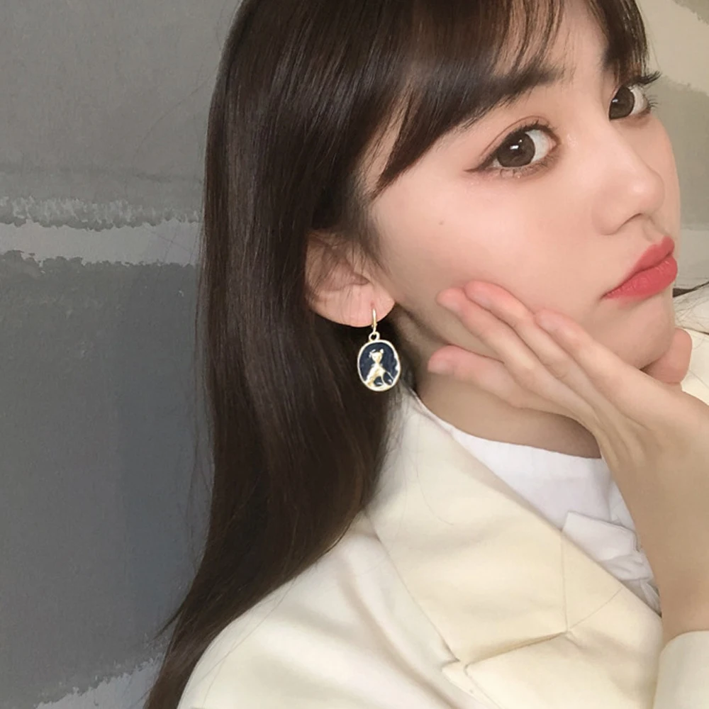 

Creative French Blue Cat Earrings Only Beautiful Restoring Ancient Ways Round Drip Earrings Lovely Girl Trendy Earrings