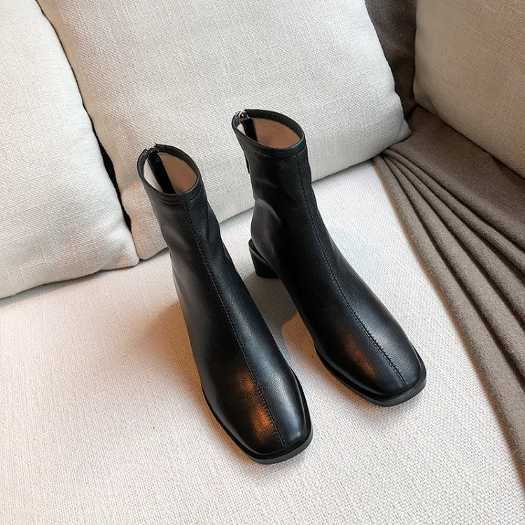 Женские ботинки черного и белого цвета сезон осень-зима новые женские