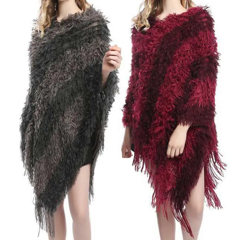 Накидка пальто с V-образным вырезом трикотажная пушистая теплая пончо