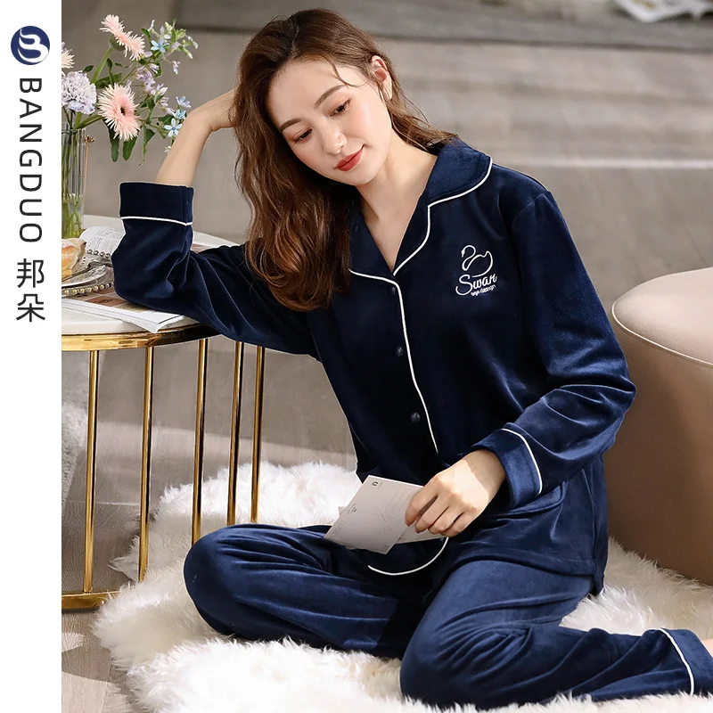 

Пижама женская утепленная из кораллового флиса, на весну и осень