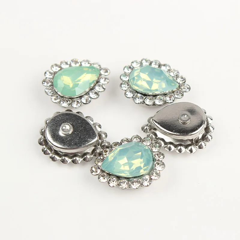 Lt green Opal Silver Коготь чашки Стразы смешанные цвета сияющие кристаллы стеклянные камни отделка Золотая основа не горячей фиксации пришить стразы для одежды - Цвет: Lt green Opal Silver