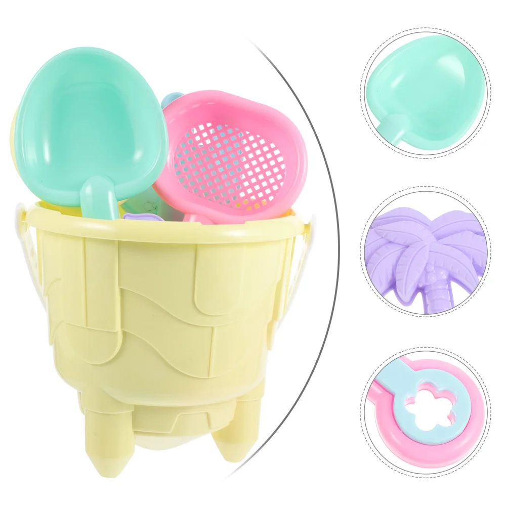 

1 Set 9pcs Sand-Excavating Toys Beach Toys Children Sand Toys (Random Color)