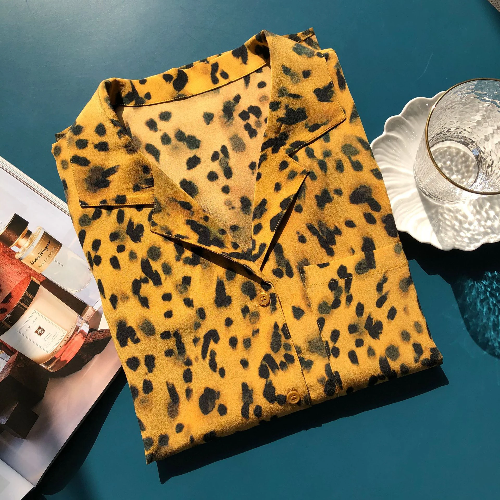 

VERDEJULIAY Leopard Print 100% Silk Blouse Runway Fashion Long Sleeve V-Neck Shirt Sexy High Quality Office Ladies Blouse