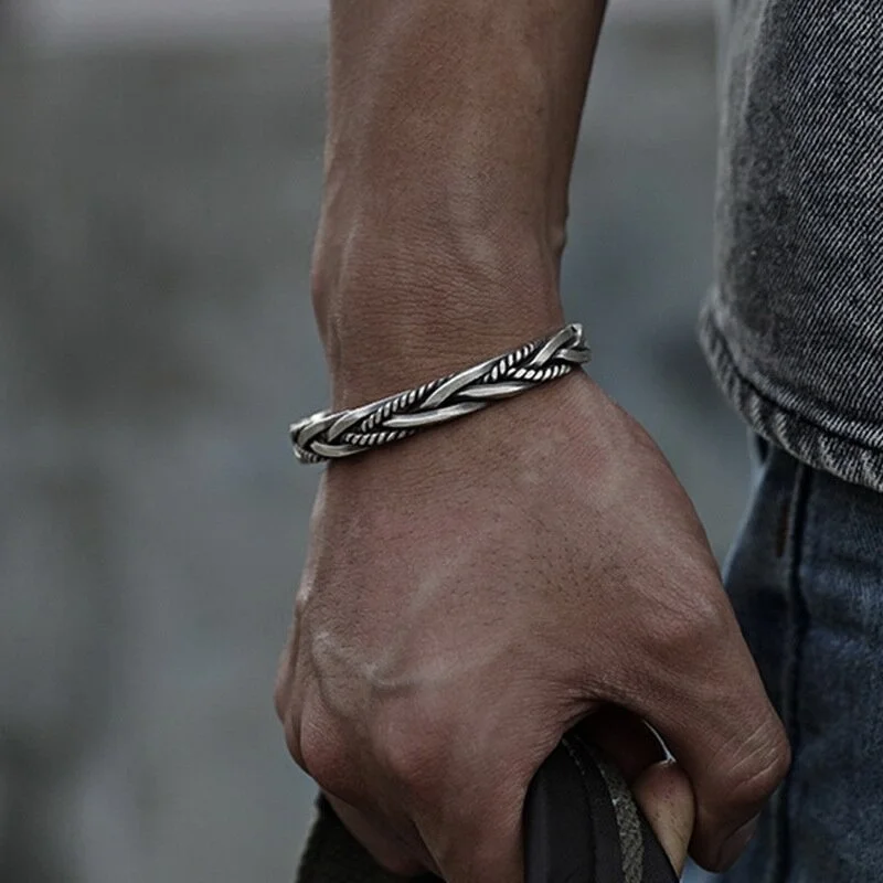 

Fashion twisted braided bracelet men and women retro handmade unique opening bracelet simple punk bracelet jewelry wholesale
