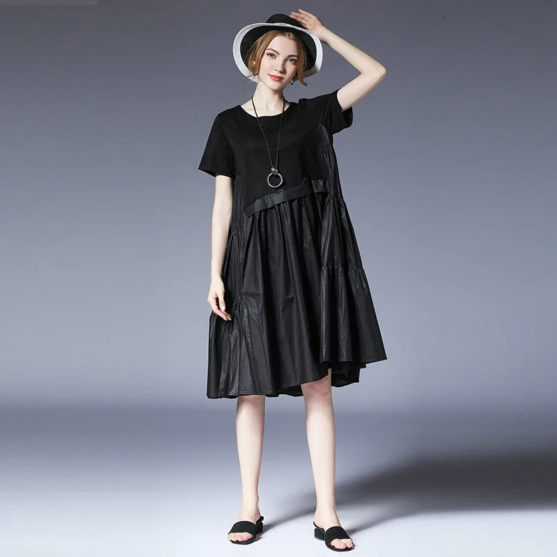 

Fashion Tide New Summer Round Collar Dresses Short Sleeve Black Loose Big Size Stitching Personality Pleated Women Dress L1151