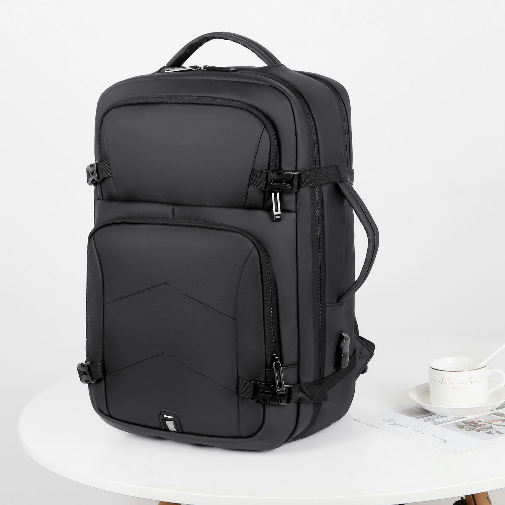 

Мужской водонепроницаемый рюкзак с Usb-зарядкой и защитой от кражи