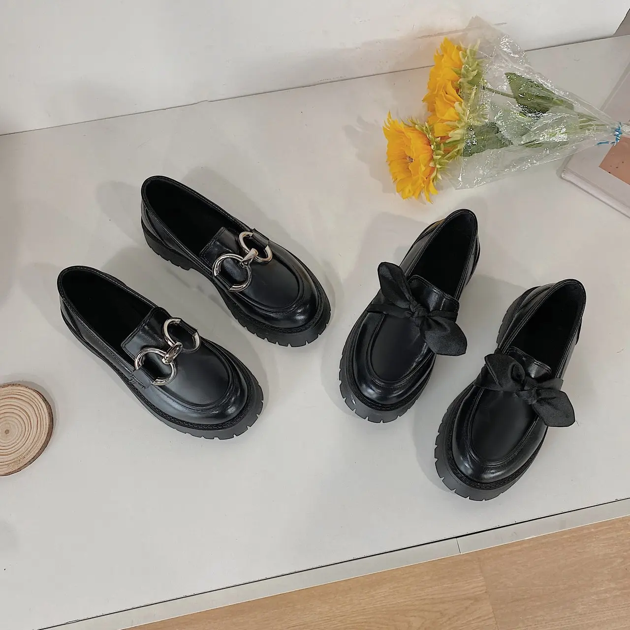 

Butterfly-knot Shoes Loafers Causal Style Cute Shoes Women Shoes Round Toe Black Shoe