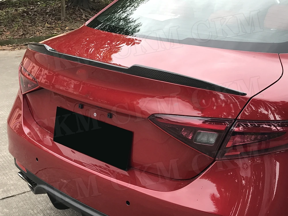 

Carbon Fiber / FRP Car Rear Spoiler Wing Trunk Lip for Alfa Romeo Giulia Spoiler Sedan 2015 - 2017 Rear Trunk Spoiler Boot Wing
