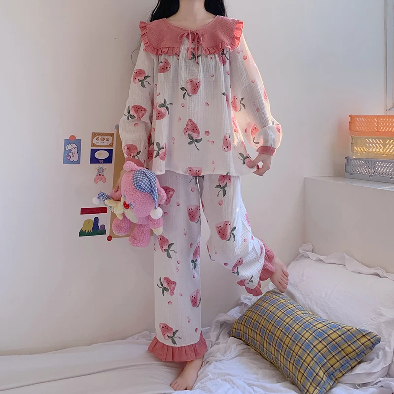 

Пижамный комплект с принтом клубники, милый корейский домашний костюм с оборками, Женская домашняя одежда, ночнушка, милые длинные штаны, хл...