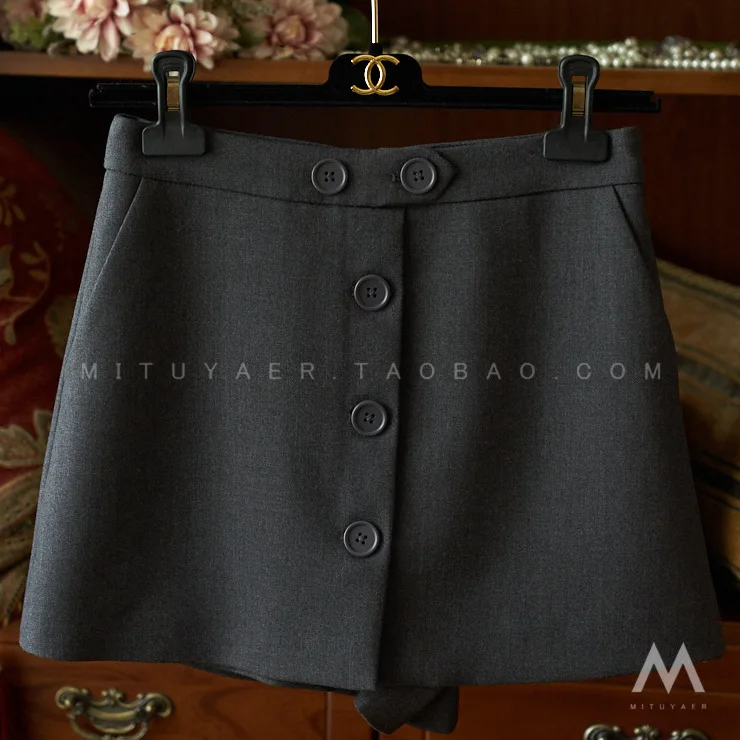 

Autumn And Winter Breasted Woolen Skirt For Women 2020 New Low-key And Delicate Shorts That Are Tall And Thin