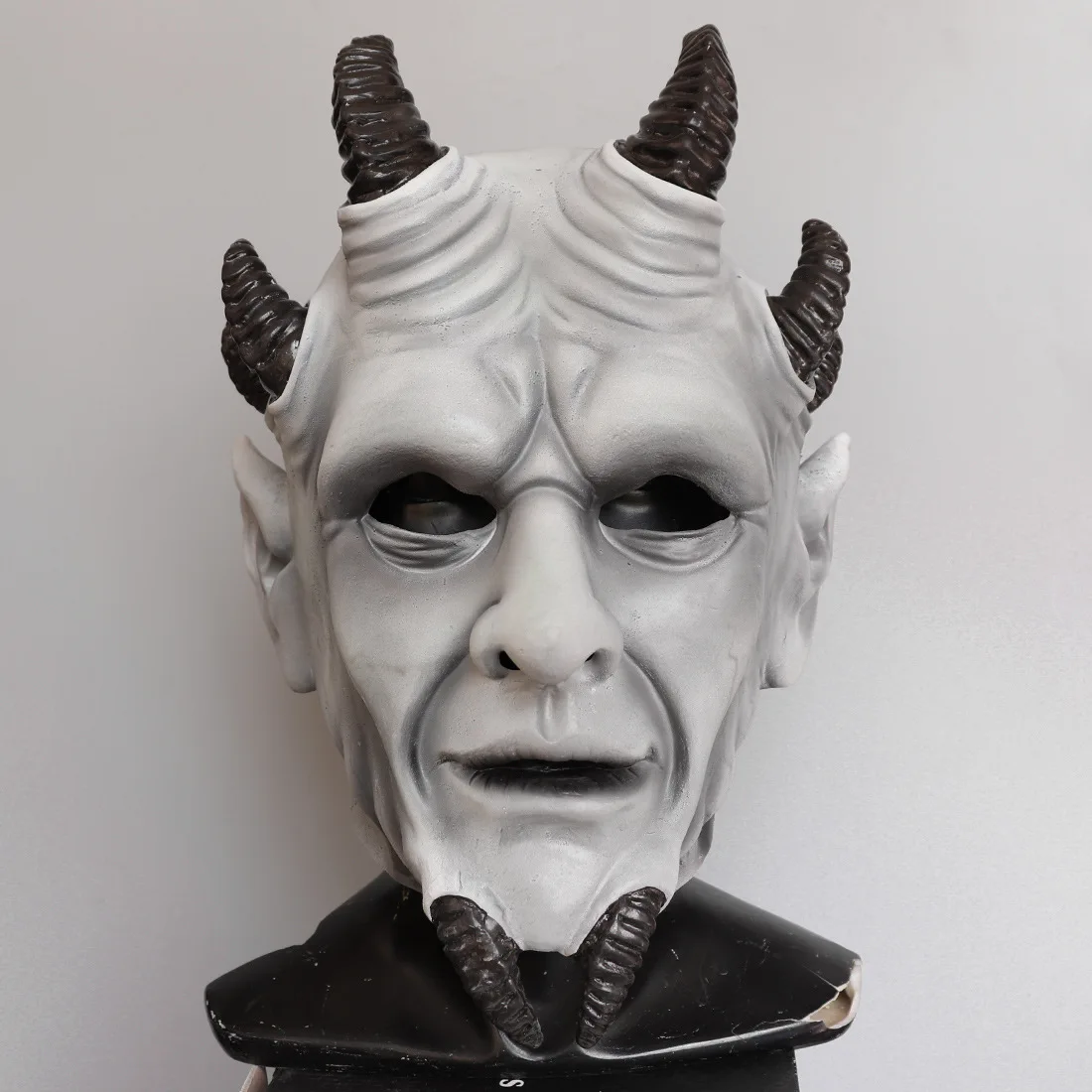 

Coaply Demon Mask Gloves Multicolor Variety of Horror Demon Latex Costume Props Halloween Headdress Mask