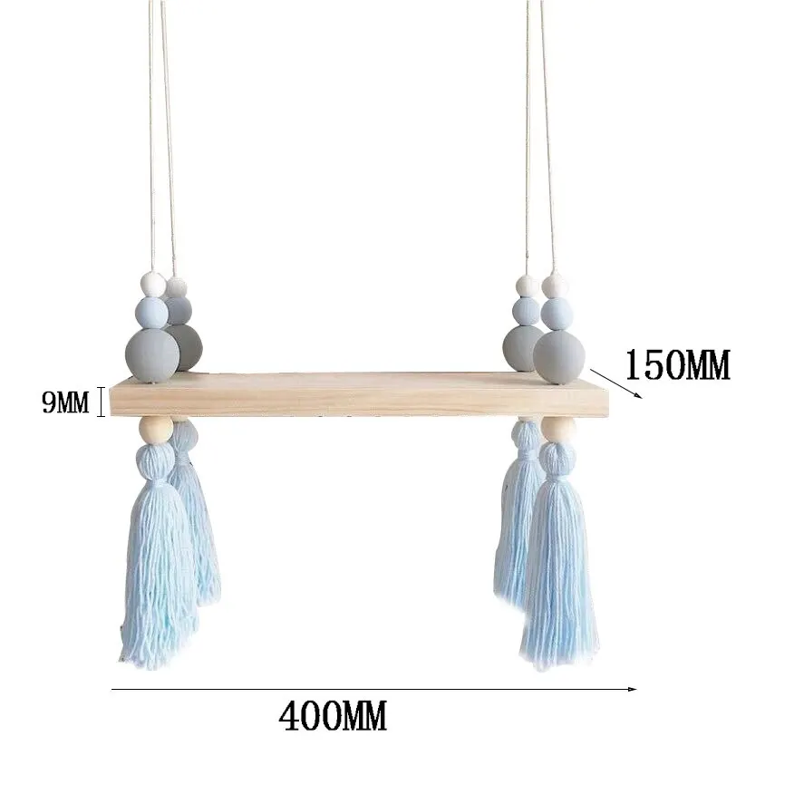 Деревянный стеллаж для хранения кисточек с бусинами в скандинавском стиле