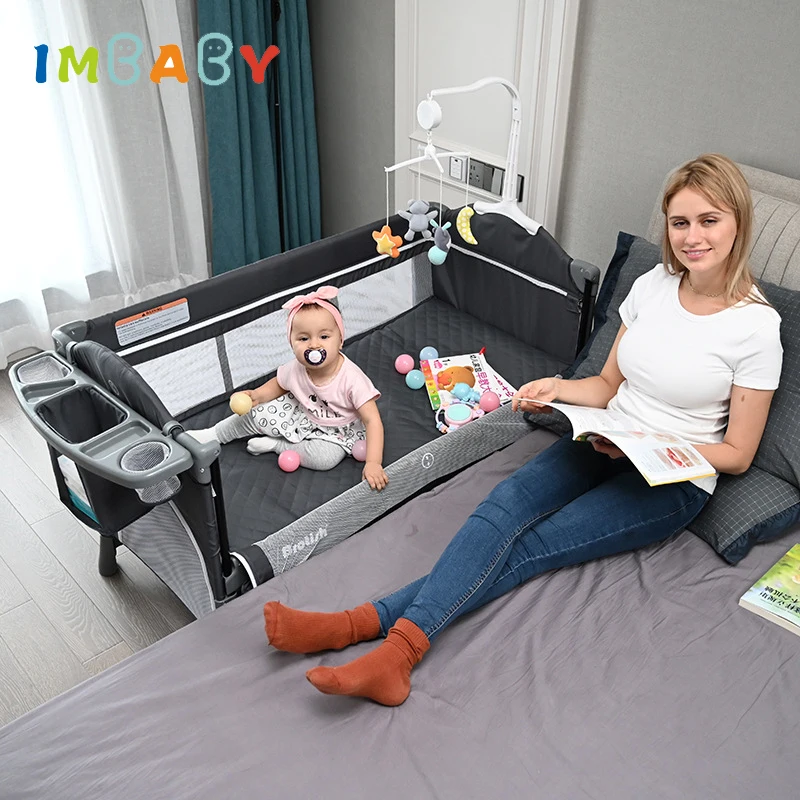

Многофункциональная детская кровать IMBABY с подгузником, детская кроватка-гнездо, европейская детская мебель, игровая кровать с погремушкам...