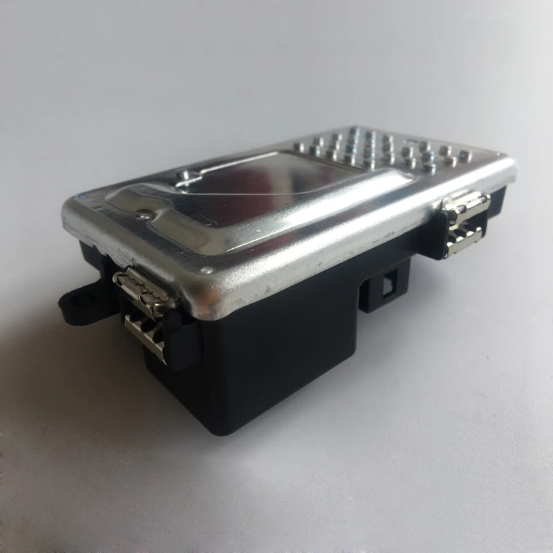 Резистор двигателя вентилятора для BMW F07 F10 F11 F06 F12 F13 F01 F02 F18 5 7 серии 530Li 535Li 730Li 2011-2017