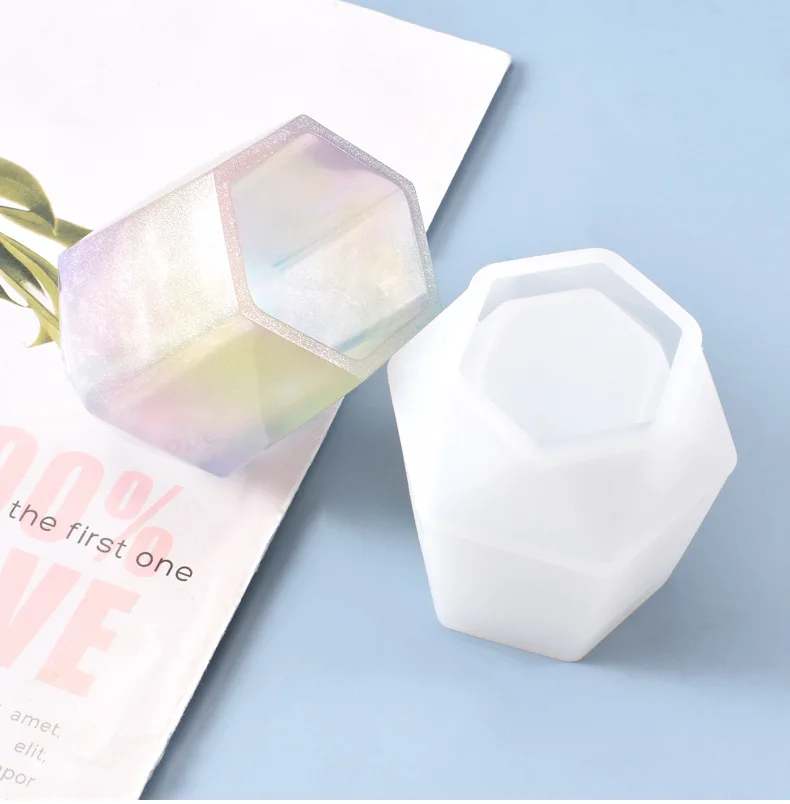 

Creative Pen Holder Silicone Mold For Tabletop Storage Multi-functional Pen Container DIY Crystal Epoxy Mold Handmade 3.4*4cm