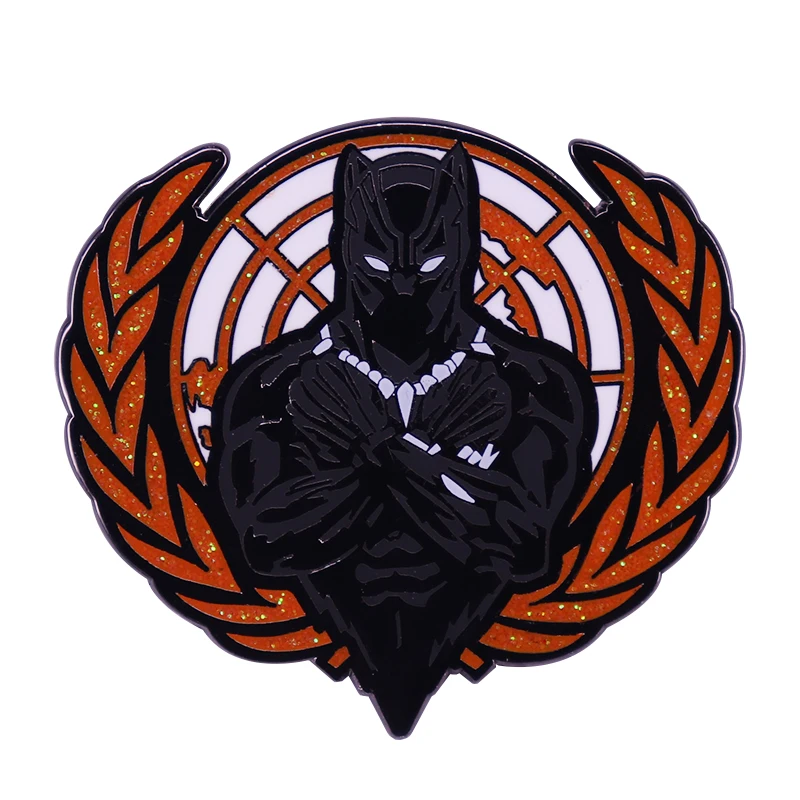 Булавка черной Пантеры | Украшения и аксессуары