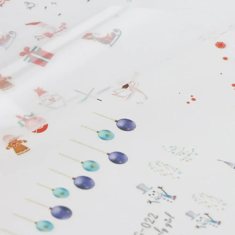 

4Pcs Christmas Day Watermark Manicure Applique Fashion Exquisite Pattern Decoration Sticker Nail Art DIY Tools Nails Accessories