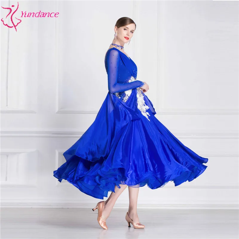 Illumiated LED butterfly dress/stage costume/luminous costume/ lighted LED wings / Shining dress