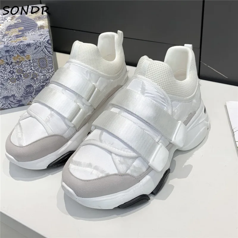 

Женские кроссовки на платформе, белые кроссовки на толстой подошве, Вулканизированная подошва, на липучке, дизайнерская обувь для бега, 2021