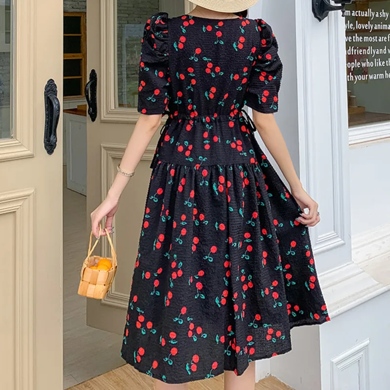 

2021 Summer New Chic V-Neck French Small Fresh Sweet Print DrawString Elastic Waist Flower Fashion Dresses Knee-length Vestidos