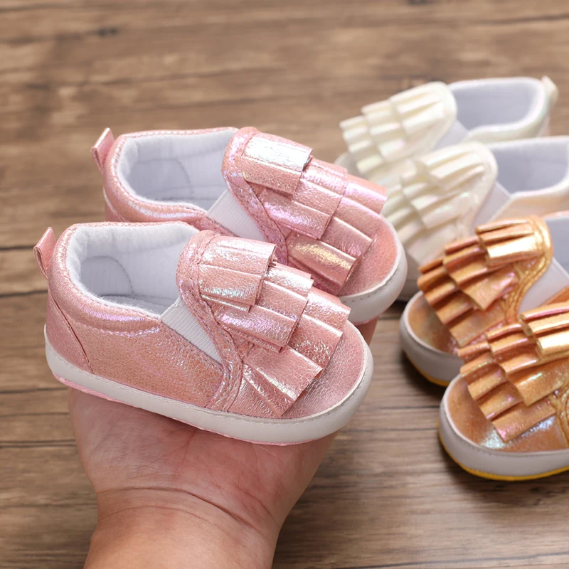 Обувь для новорожденных, мягкая Нескользящая однотонная обувь для начинающих ходить детей, с оборками, для начинающих ходить детей