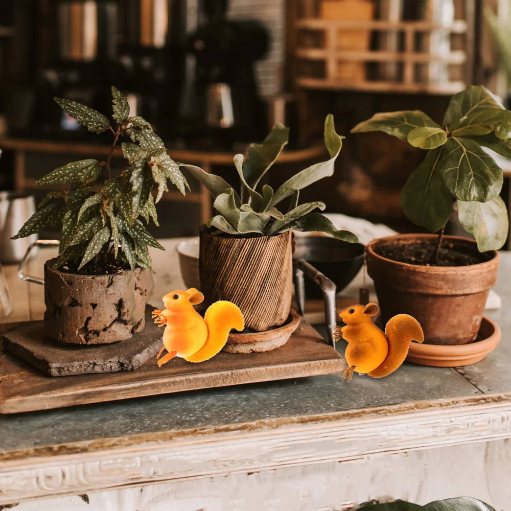 

3Pcs Imitated Animal Figurine Decorative Squirrel Statues Landscape Adornments