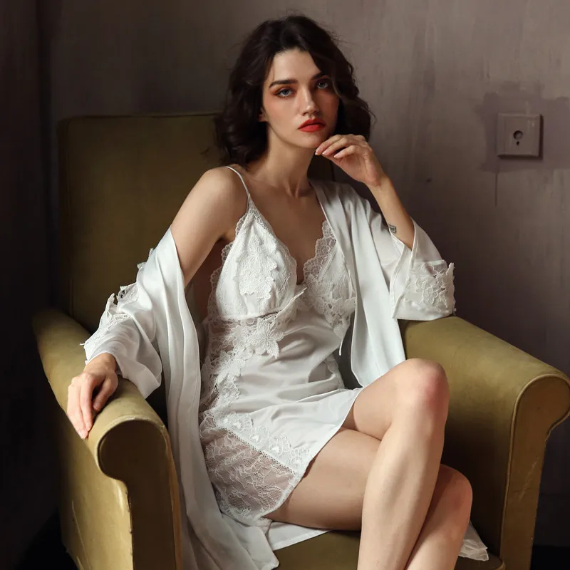 Женский пижамный комплект халат и шелковые атласные кружевные пижамы зимняя